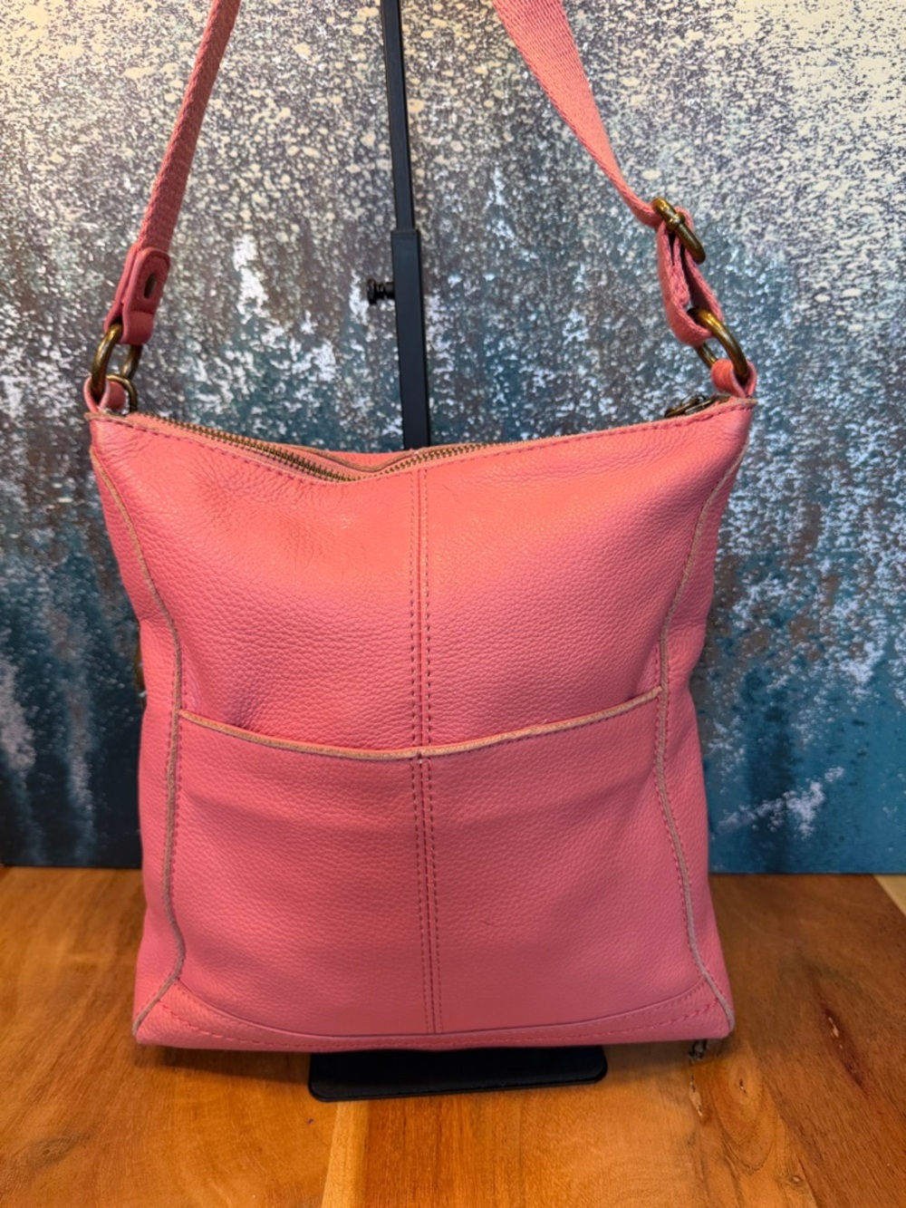 The Sak Boho Pebbled Leather Crossbody Bag Pink Casual Chic - Picture 11 of 17